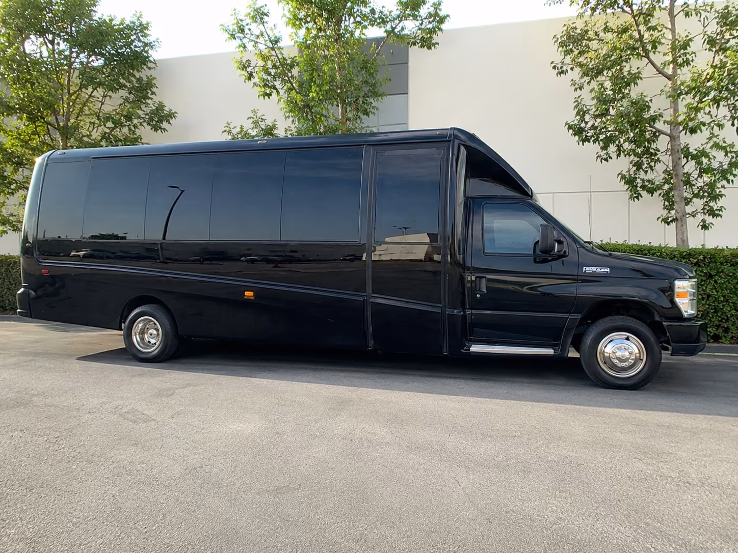 Bristol Wedding Transportation & Shuttle Service