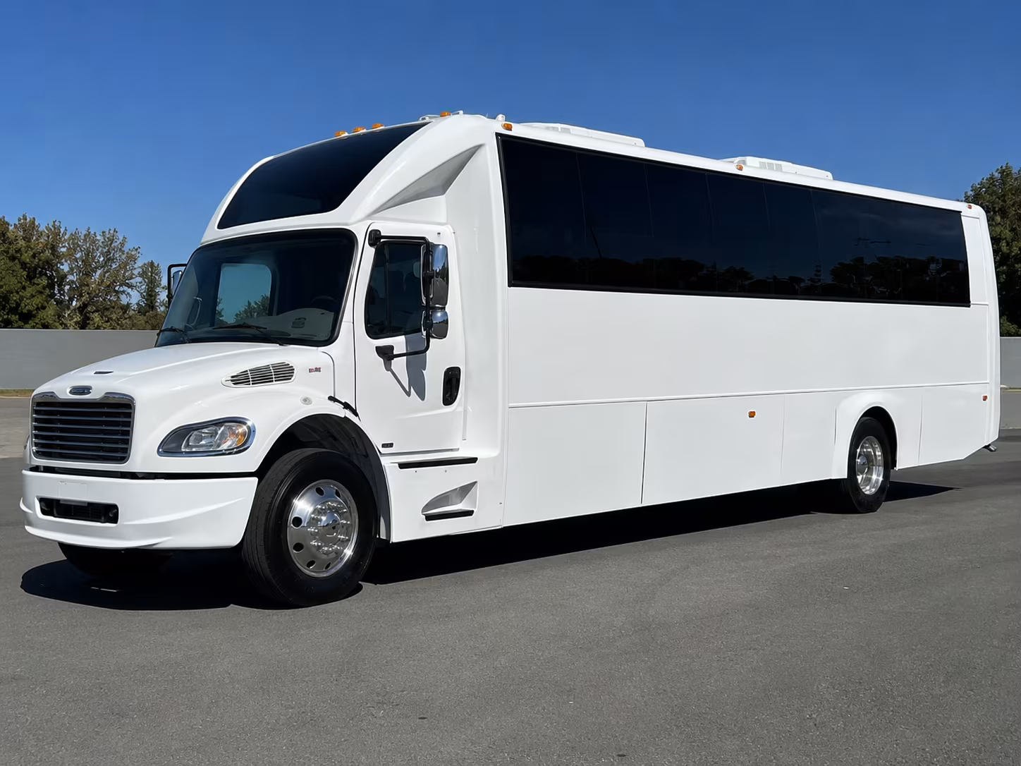 Danbury Winery Tour & Pub Crawl Transportation