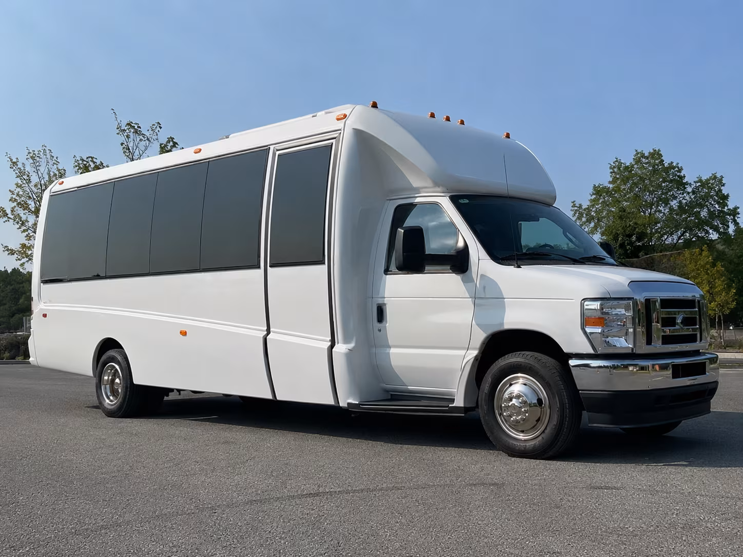 New Haven party bus rental