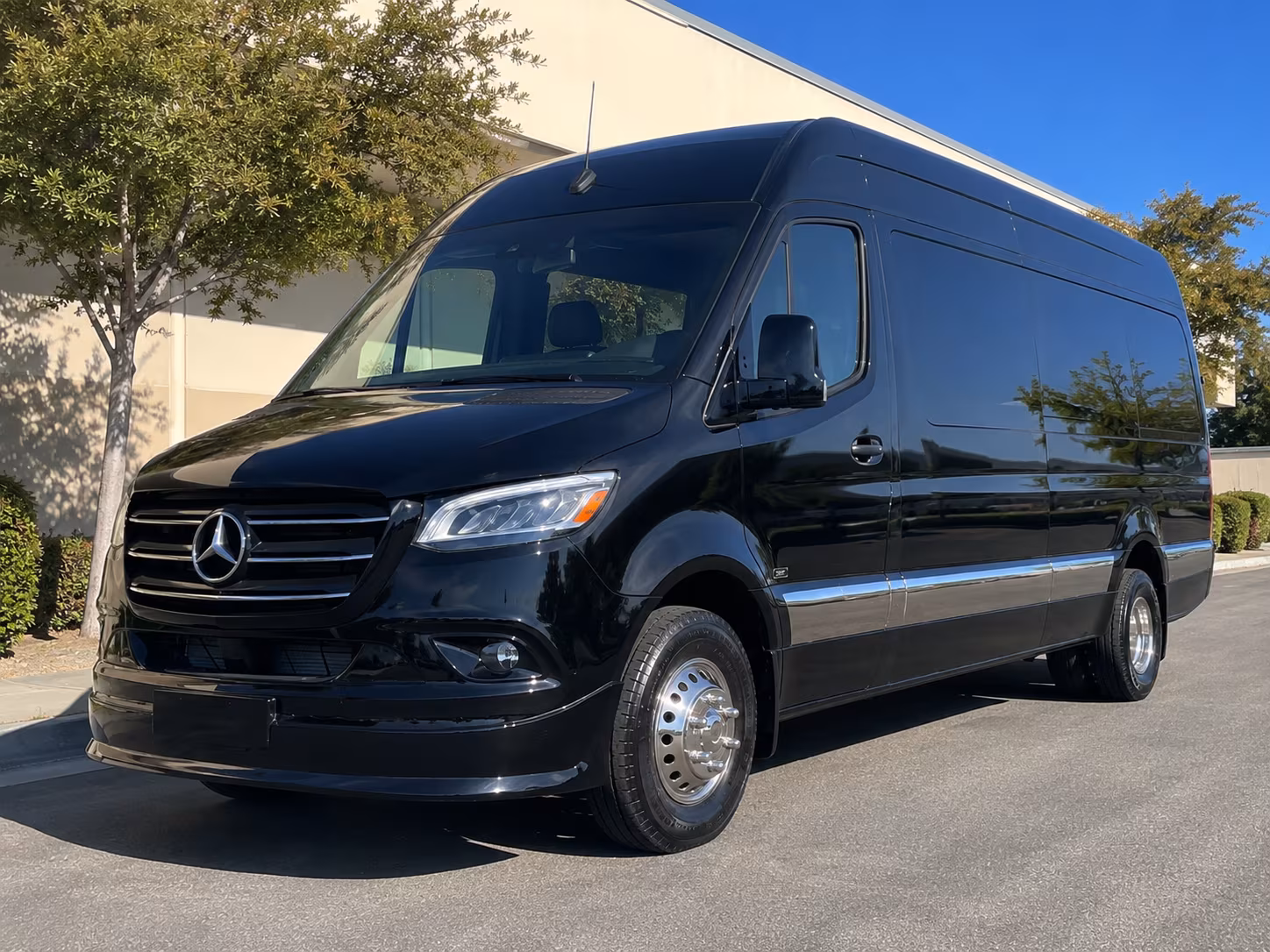New Haven School Event & Field Trip Transportation